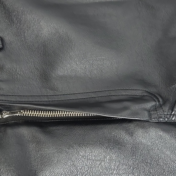 Princess Polly Macey Black Faux Leather Pants - Picture 12 of 12